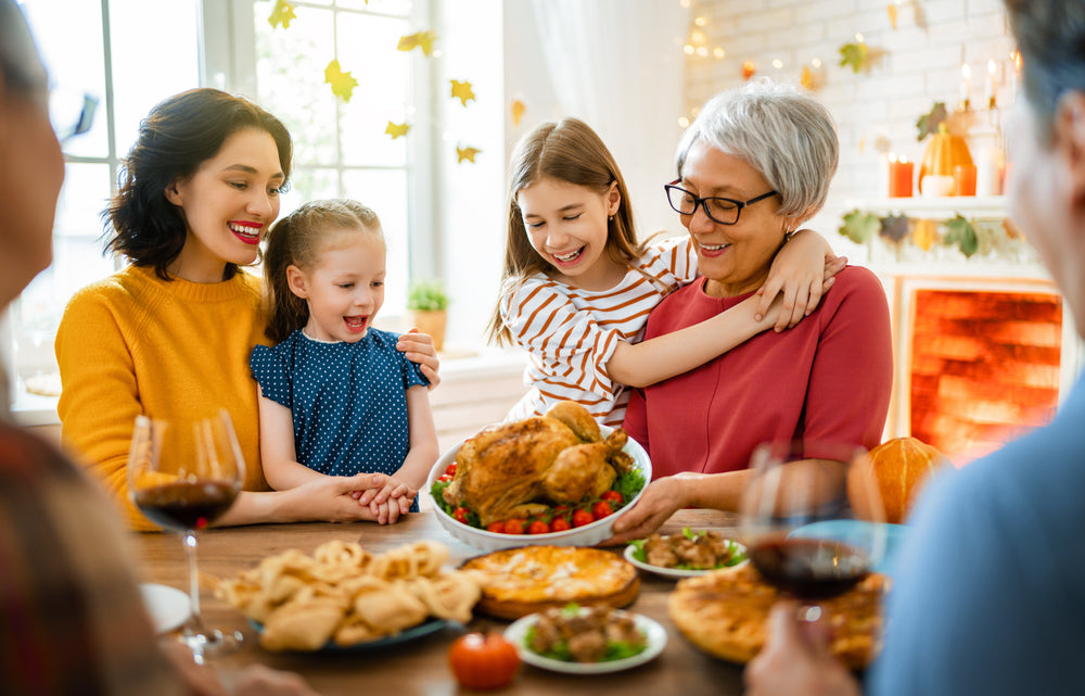 Quiz: What's Your Thanksgiving Hosting Style and Scent?