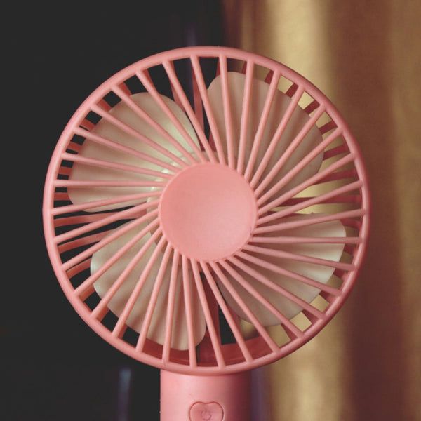 Illustrative image for Best Scents to Trick Your Brain into Feeling 10 Degrees Cooler