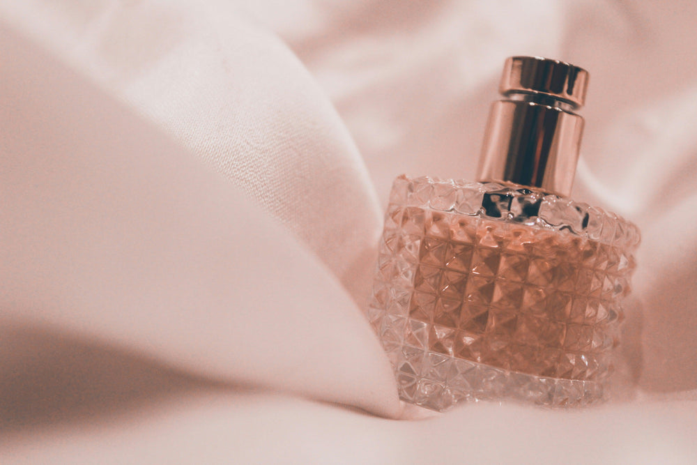 The Science of Sillage: Why Luxury Fragrances Last Longer